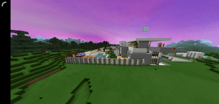 Hide & Seek | The Large House Minecraft screenshot 2
